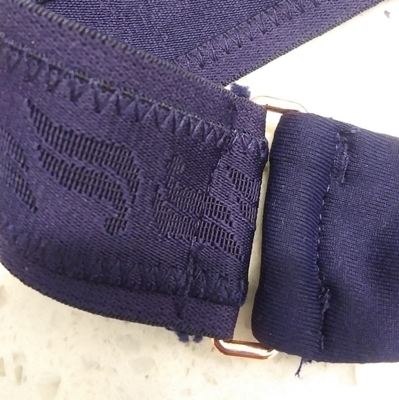 FABLETICS SPORTS BRA - Picture 4 of 4